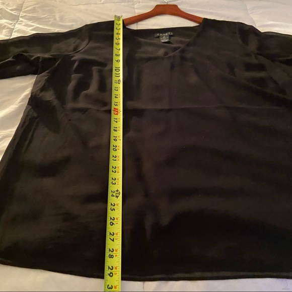 V Neck Blouse with Ruffled Sleeves - Picture 5 of 6